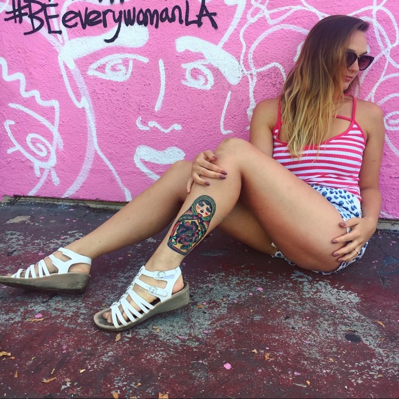 Meet your Posher, Katie - Picture 3 of 8